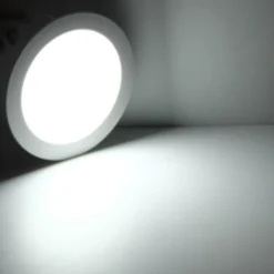 LED Deckenleuchte - viereckig - 12W entspricht 55W - Tageslichtweiß 6000K